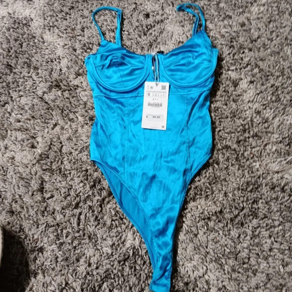 ZARA WOMEN BODYSUIT SIZE S